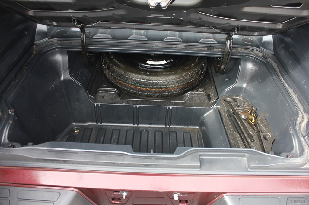 2013 Honda Ridgeline Image 48