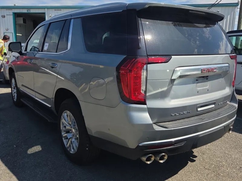 2023 GMC Yukon Image 6