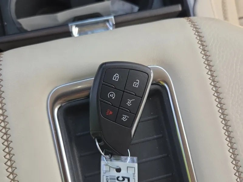 2023 GMC Yukon Image 11