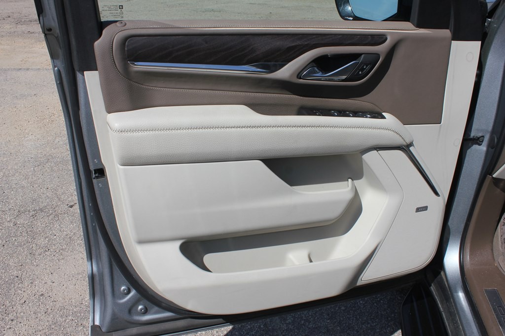 2023 GMC Yukon Image 24