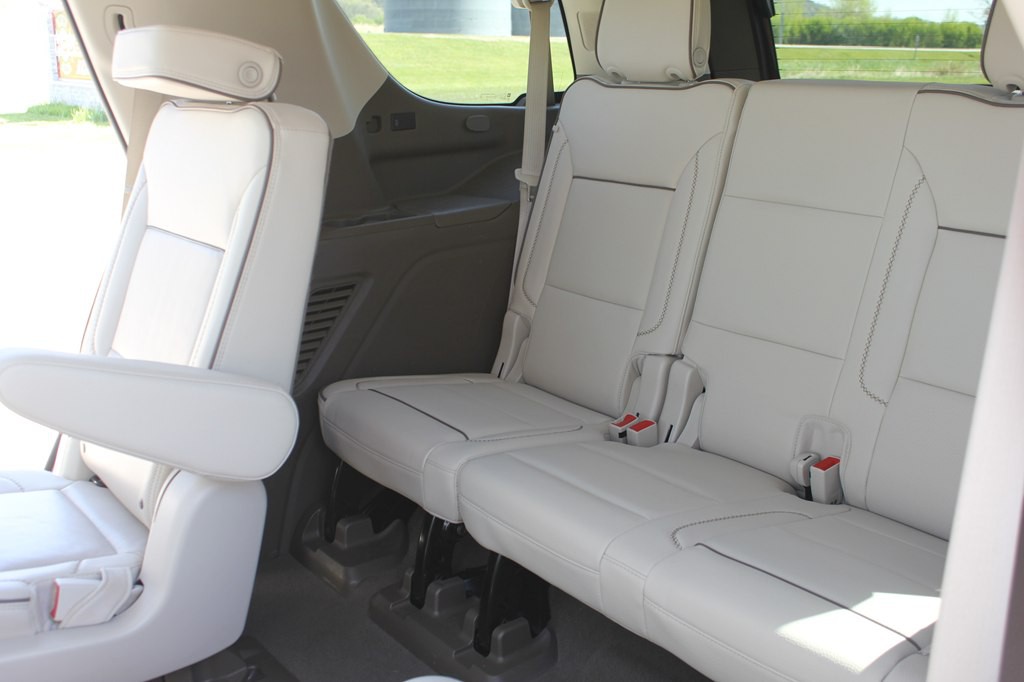 2023 GMC Yukon Image 39