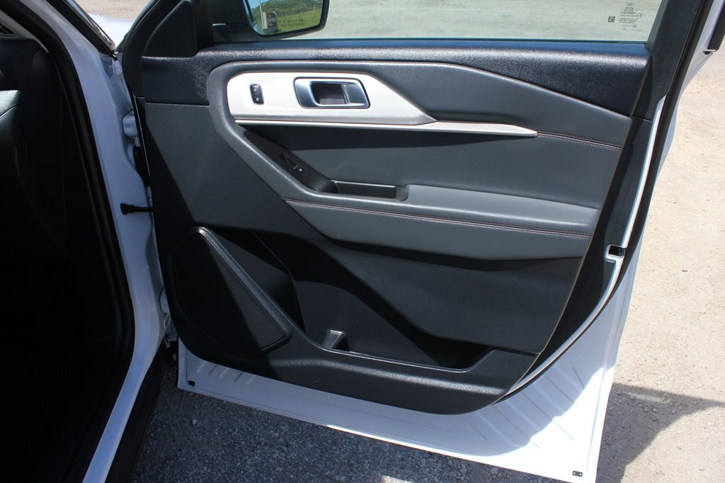 2025 Ford Explorer Image 30