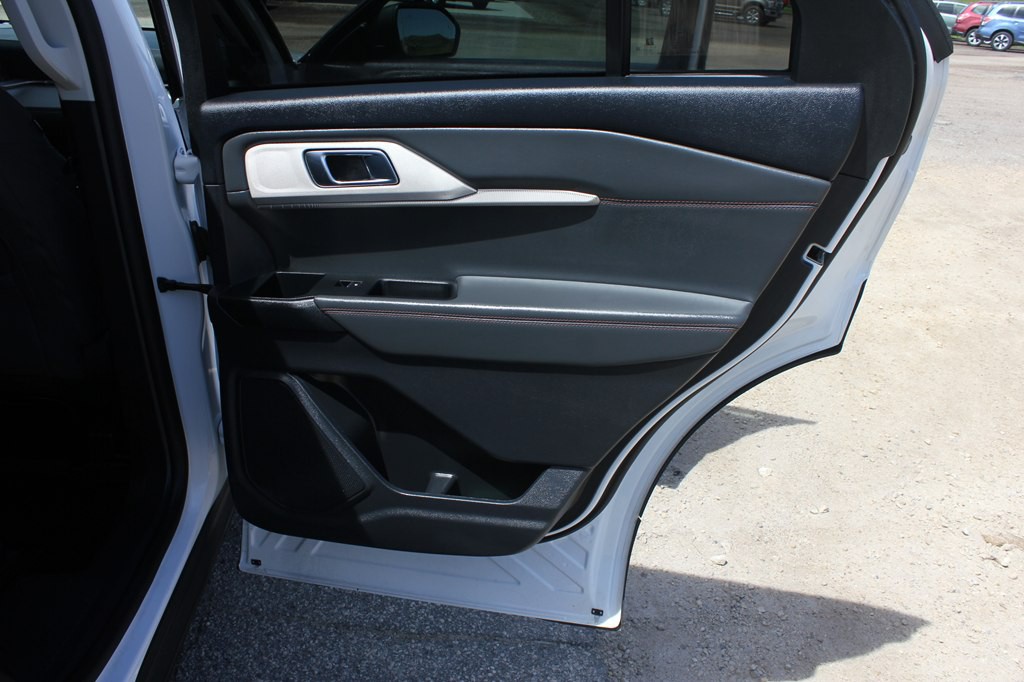 2025 Ford Explorer Image 33