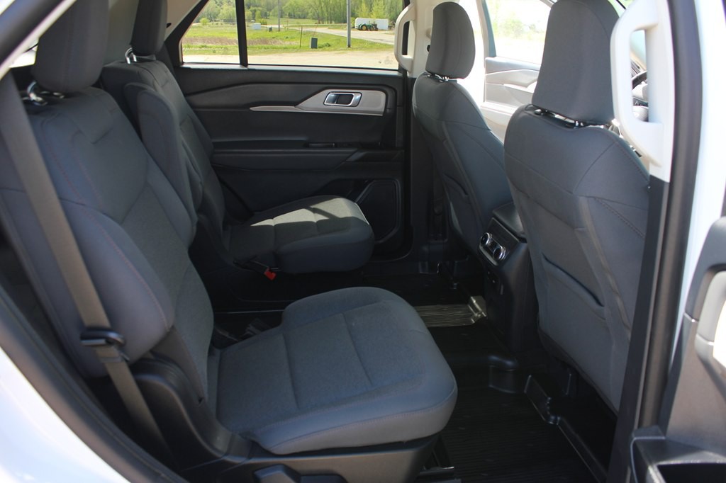 2025 Ford Explorer Image 34