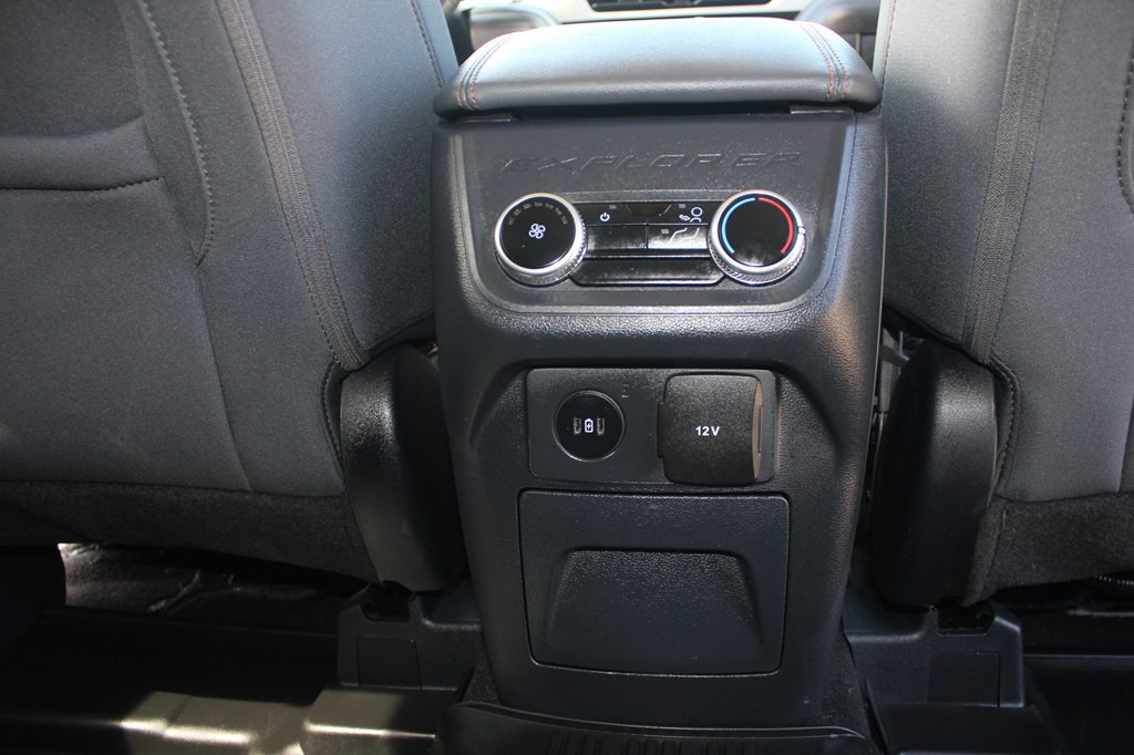2025 Ford Explorer Image 35