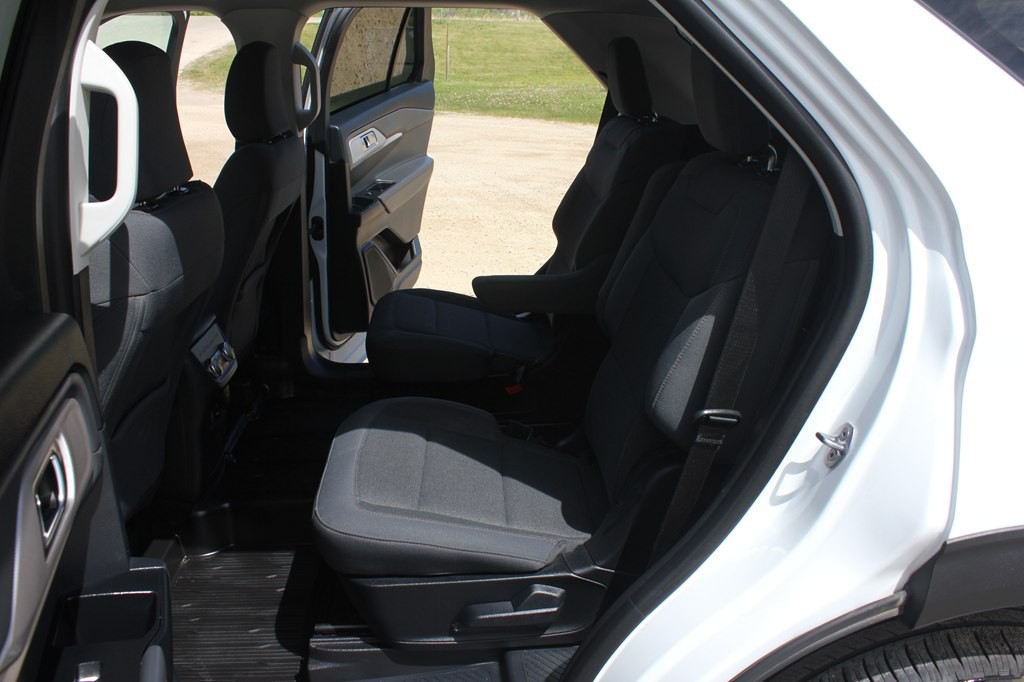 2025 Ford Explorer Image 38