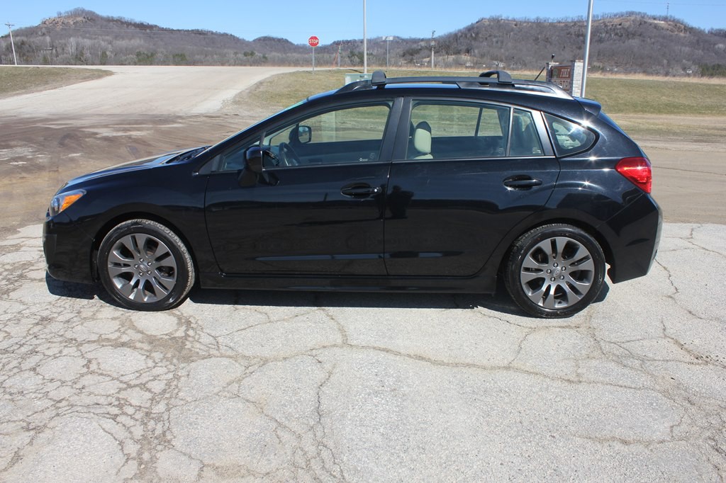 2014 Subaru Impreza Image 8