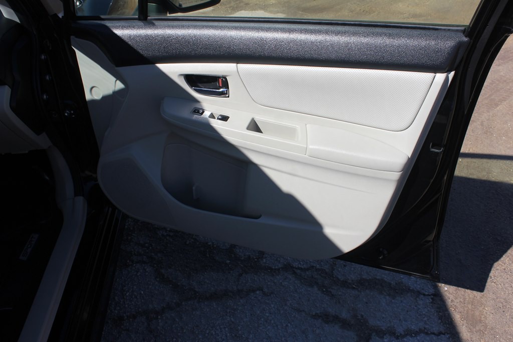 2014 Subaru Impreza Image 32