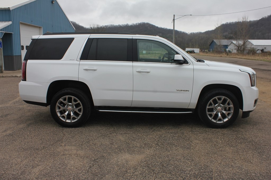 2018 GMC Yukon Image 4