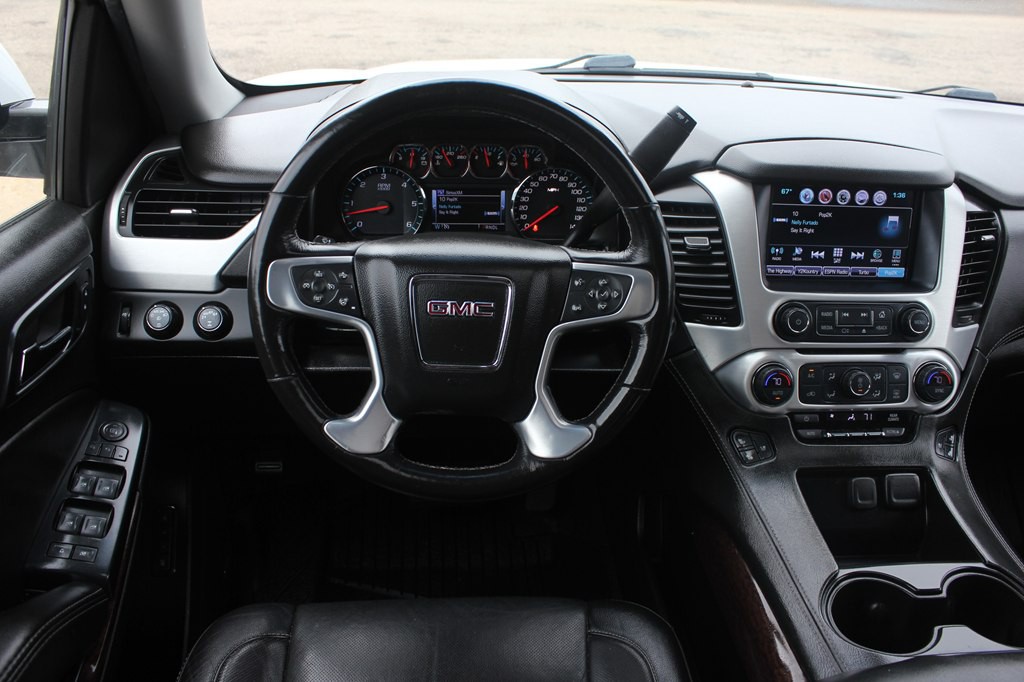 2018 GMC Yukon Image 9