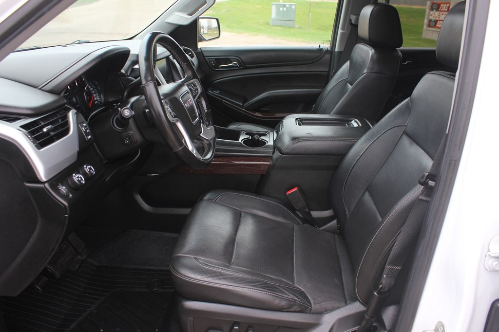 2018 GMC Yukon Image 30
