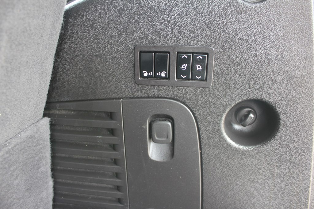 2018 GMC Yukon Image 48