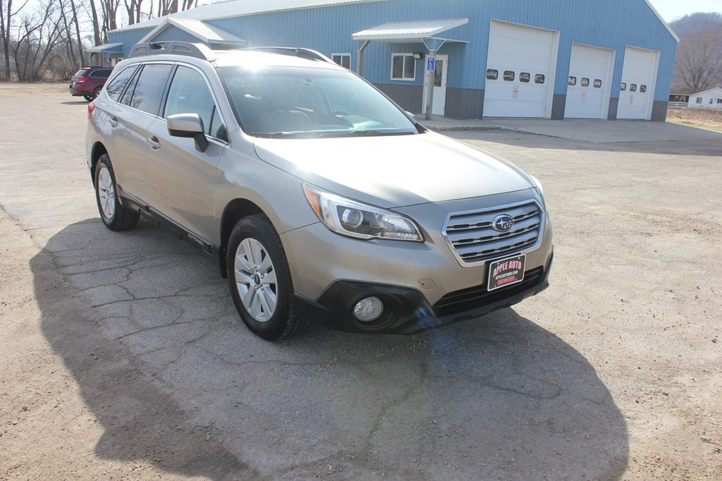 2015 Subaru Outback Image 3
