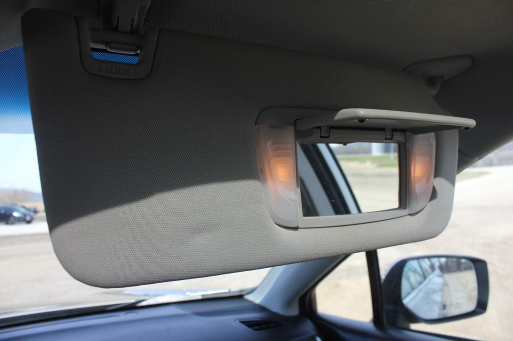 2015 Subaru Outback Image 25
