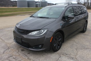 Image for 2019 Chrysler Pacifica Limited ID: 7325454