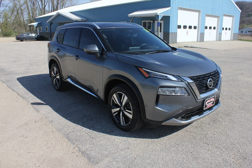 2021 Nissan Rogue Image 3