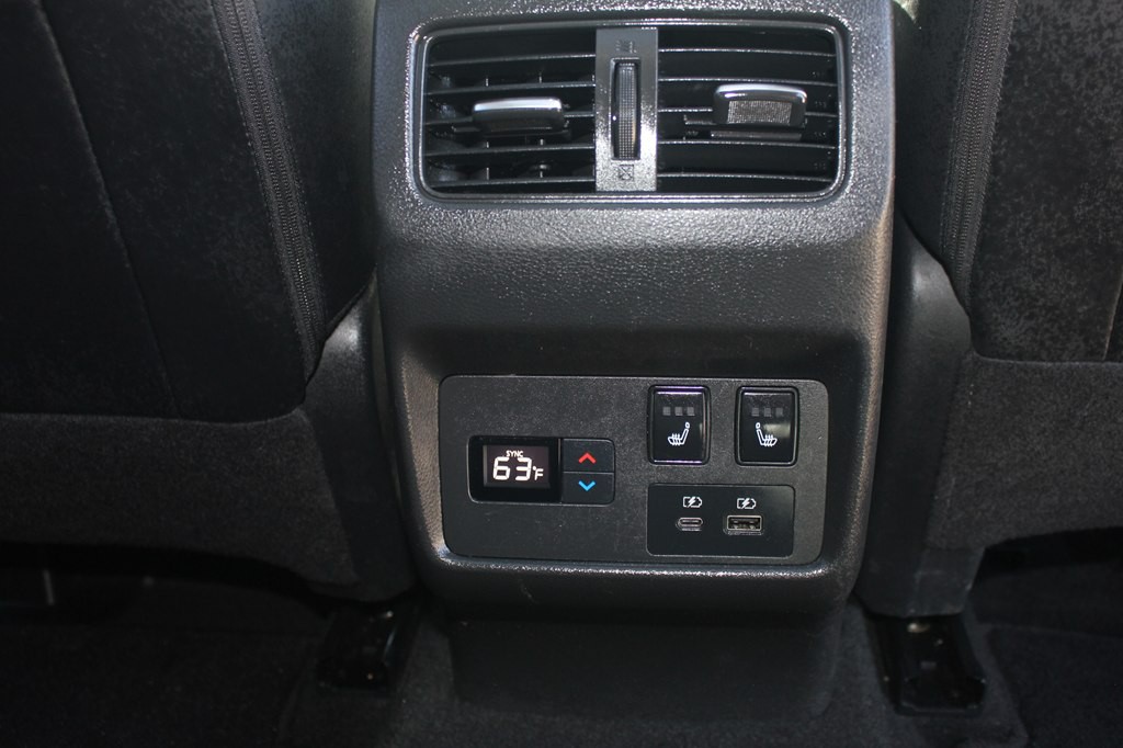 2021 Nissan Rogue Image 36