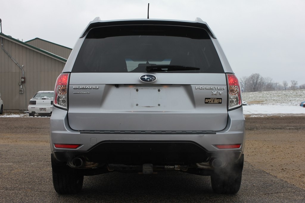 2011 Subaru Forester Image 6