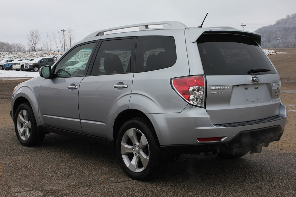 2011 Subaru Forester Image 7