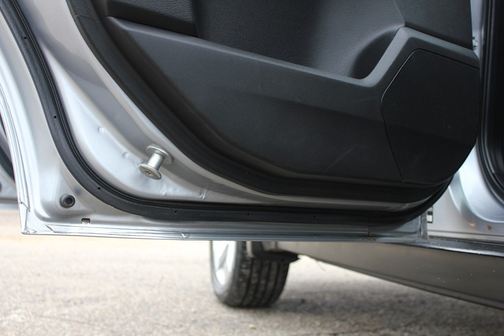 2011 Subaru Forester Image 54