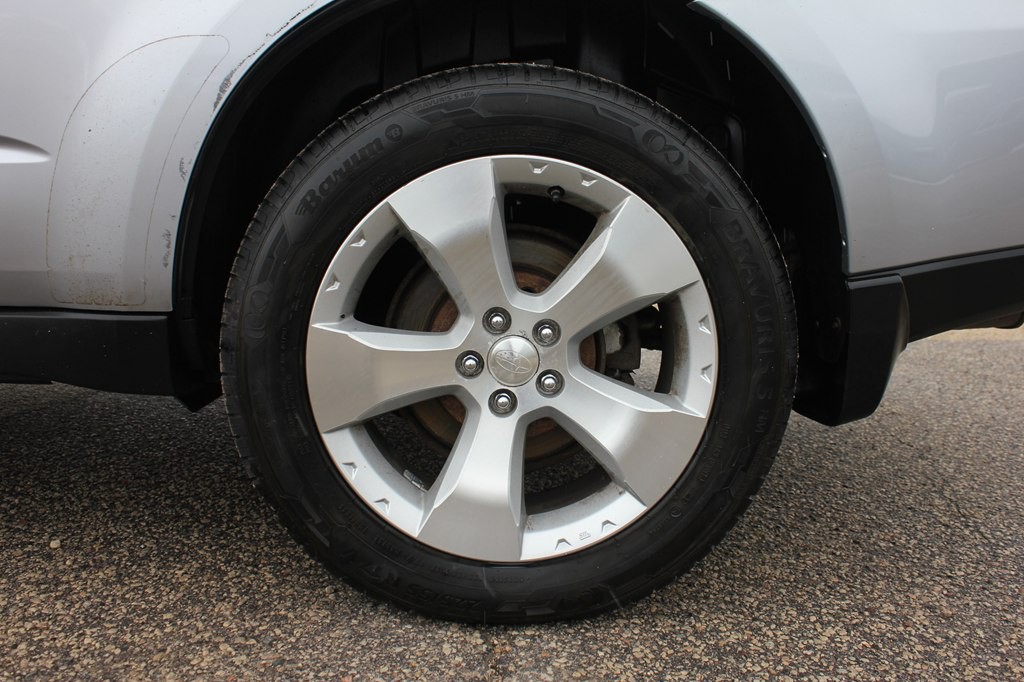2011 Subaru Forester Image 60
