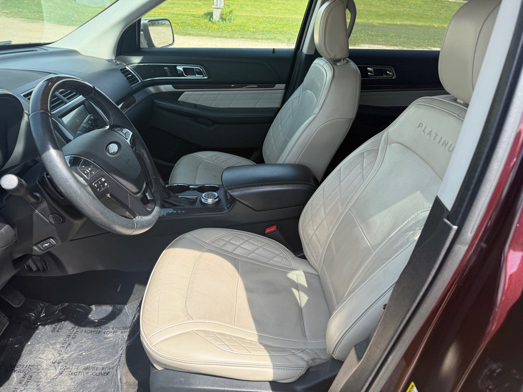 2018 Ford Explorer Image 11