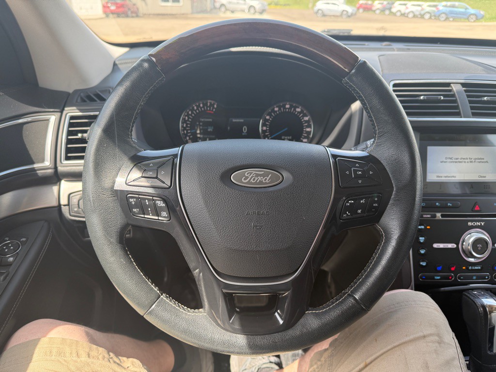 2018 Ford Explorer Image 14