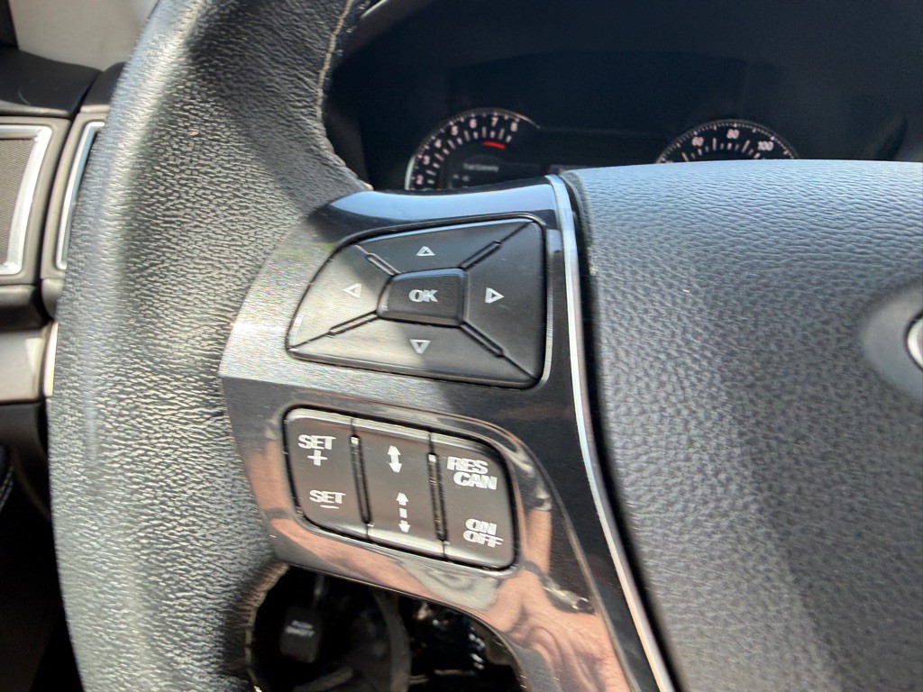 2018 Ford Explorer Image 16
