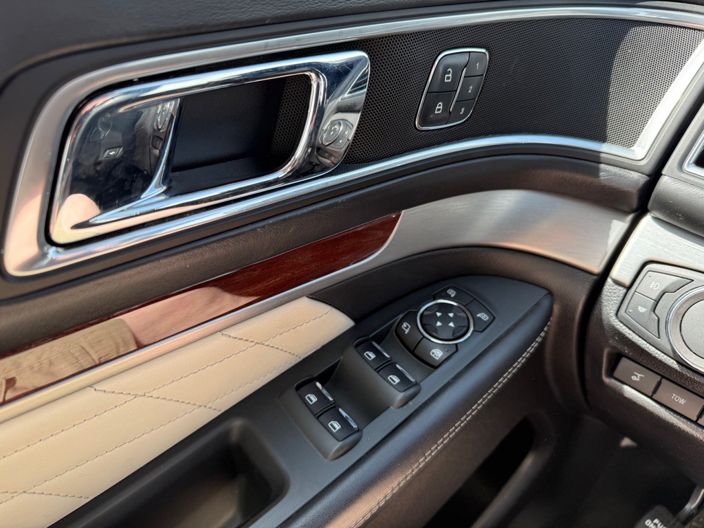 2018 Ford Explorer Image 23
