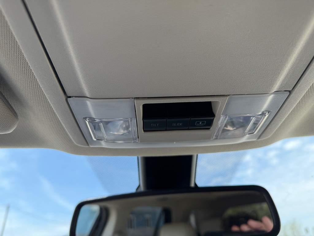 2018 Ford Explorer Image 30