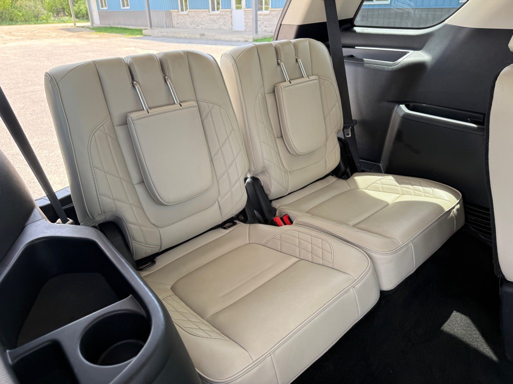 2018 Ford Explorer Image 37