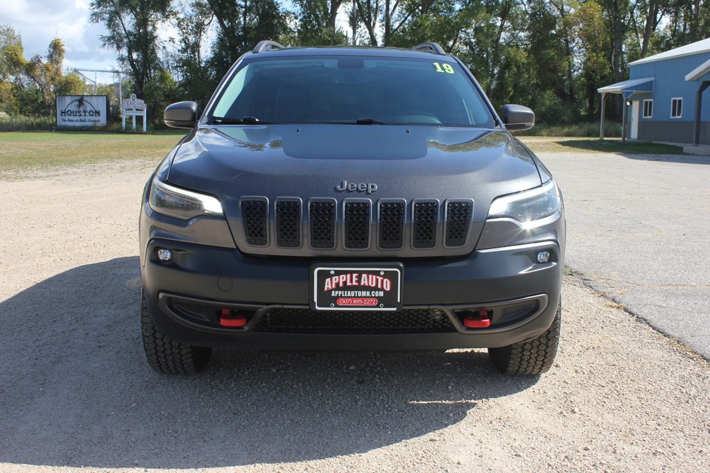 2019 Jeep Cherokee Image 3