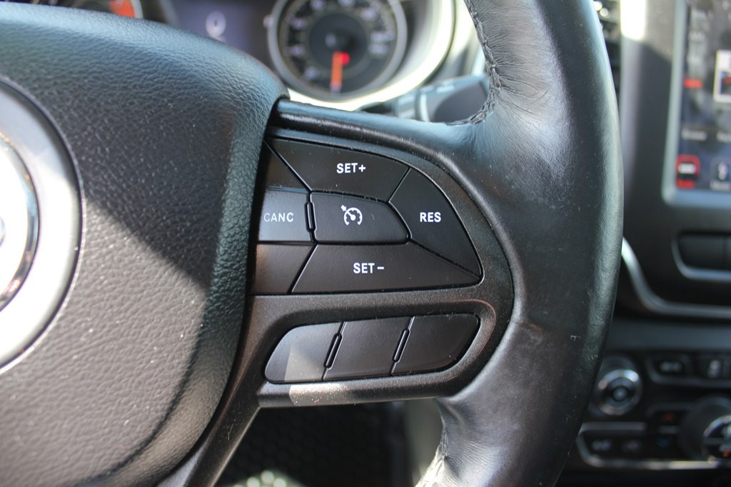 2019 Jeep Cherokee Image 13
