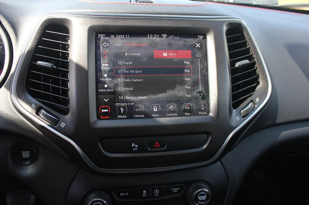2019 Jeep Cherokee Image 17