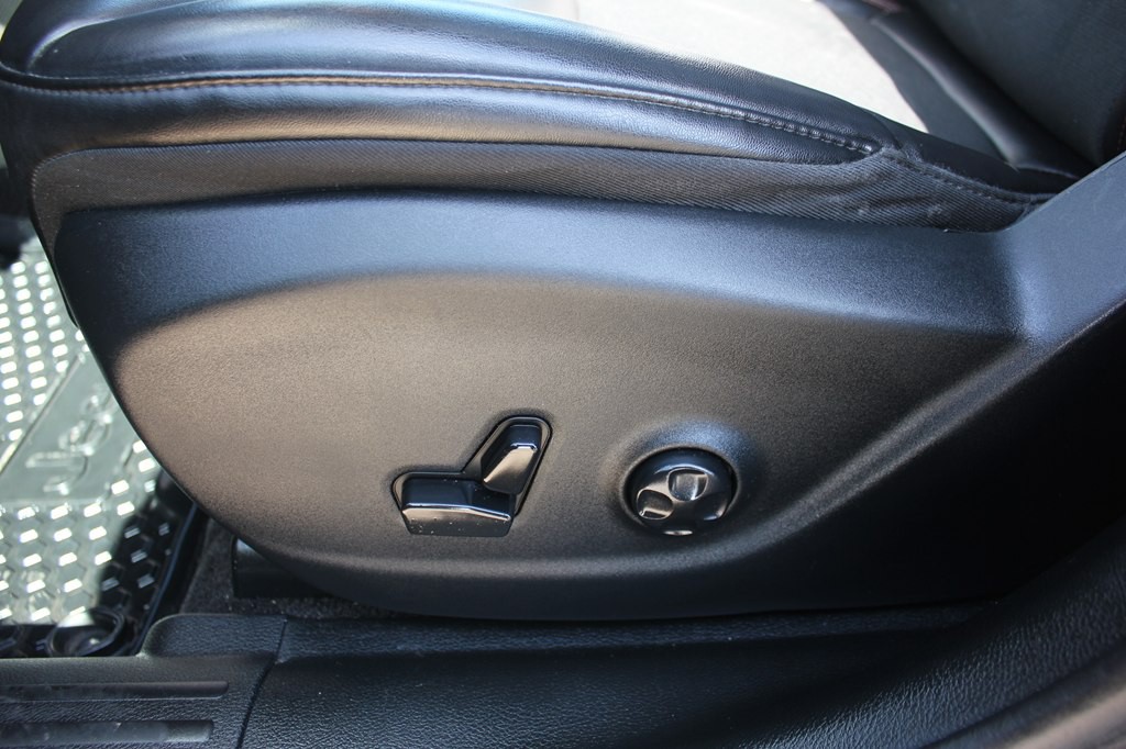 2019 Jeep Cherokee Image 25