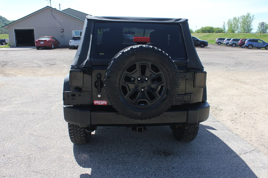 2015 Jeep Wrangler Image 6