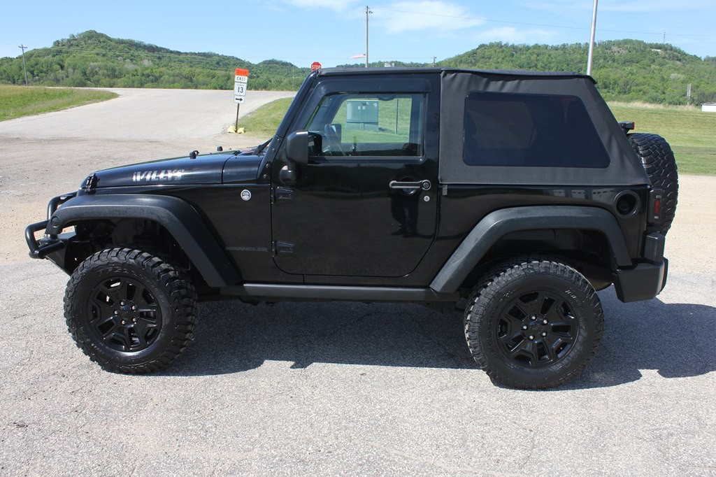 2015 Jeep Wrangler Image 8