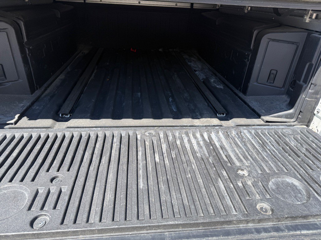 2019 Nissan Titan Image 6