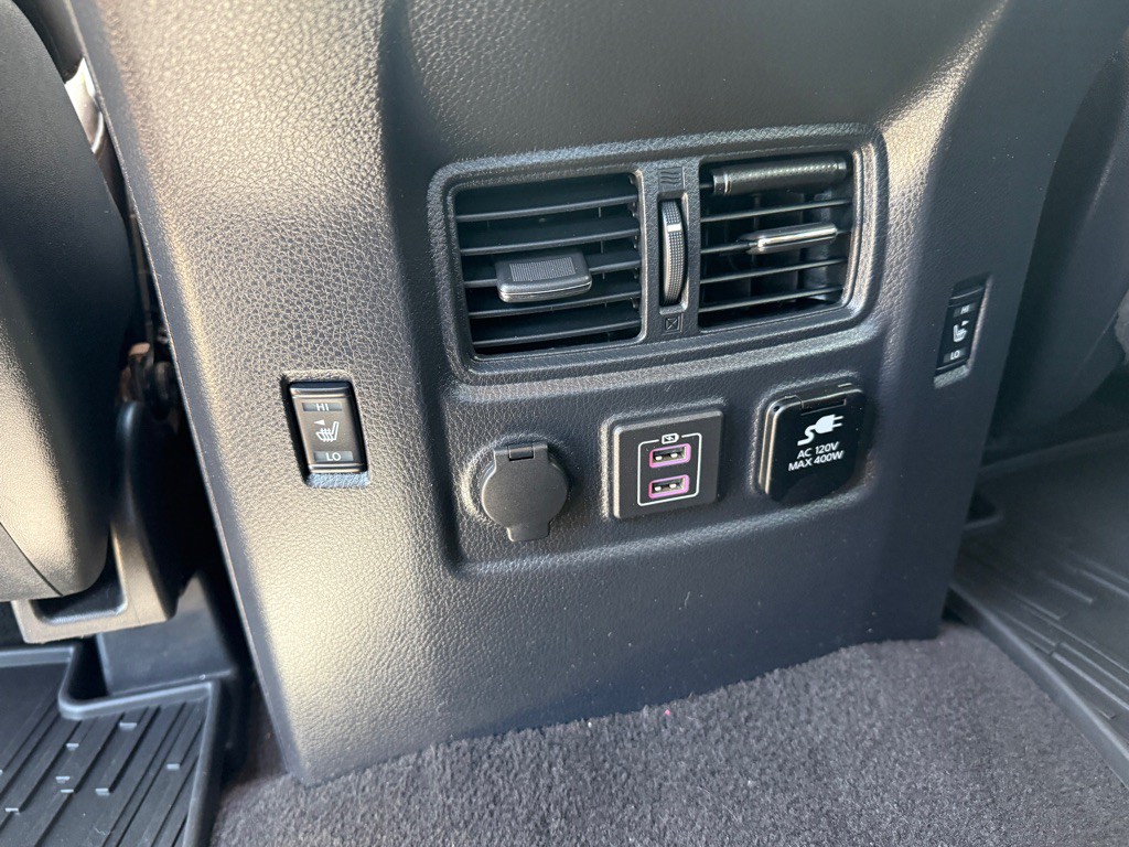 2019 Nissan Titan Image 20