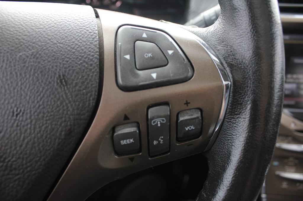 2013 Lincoln MKX Image 13