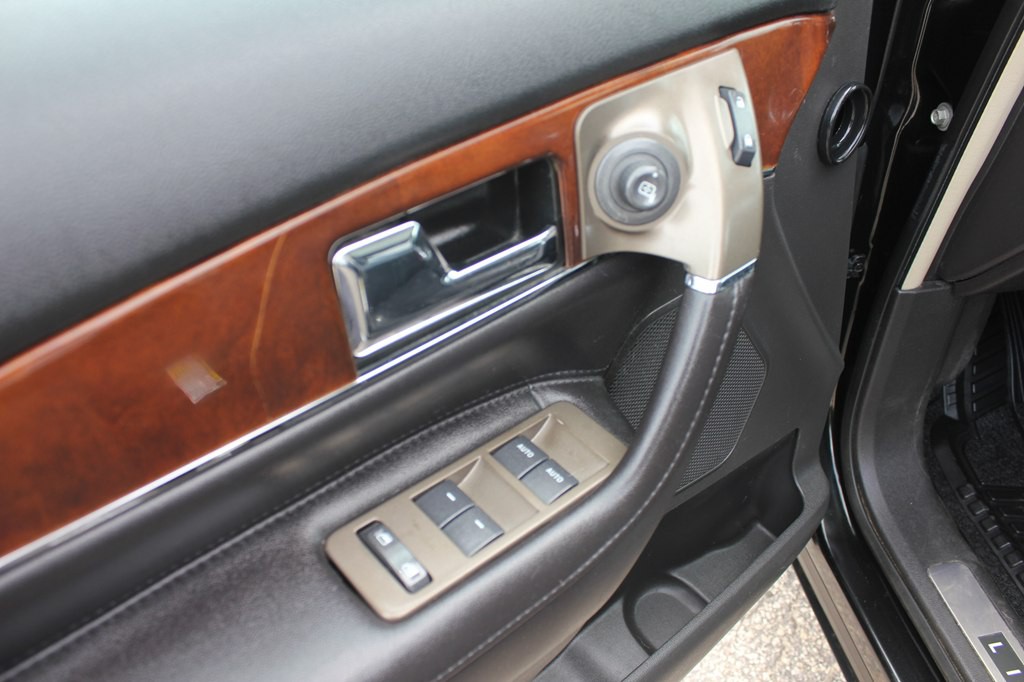 2013 Lincoln MKX Image 27