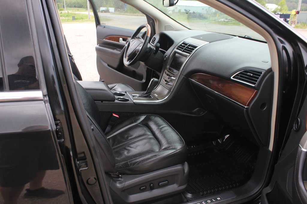 2013 Lincoln MKX Image 31