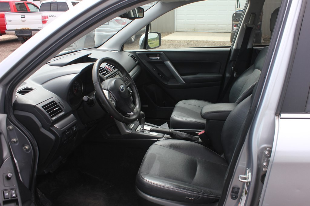 2015 Subaru Forester Image 6