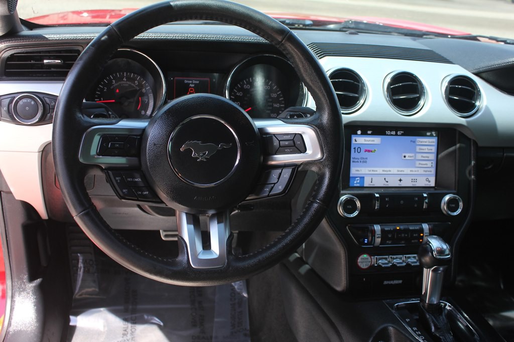 2017 Ford Mustang Image 10