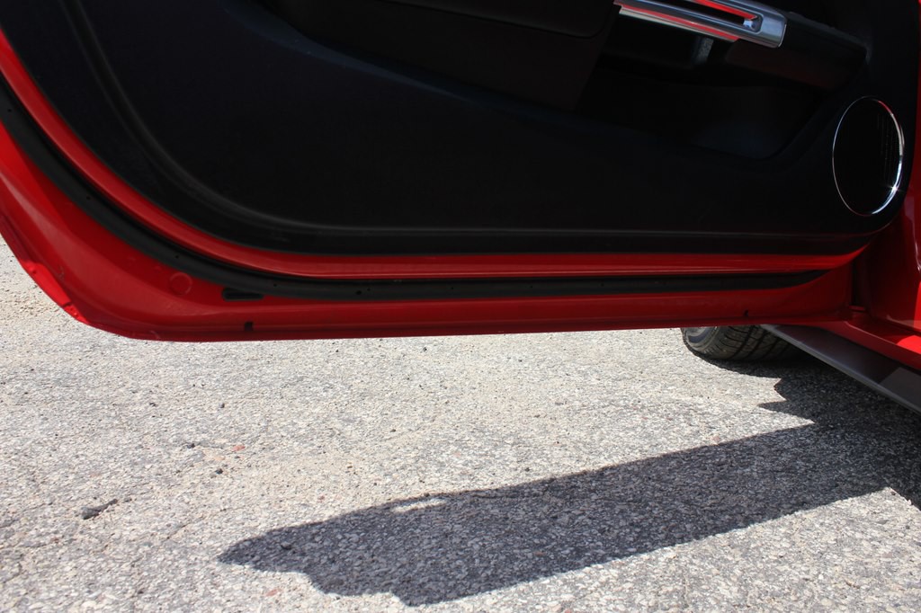 2017 Ford Mustang Image 37