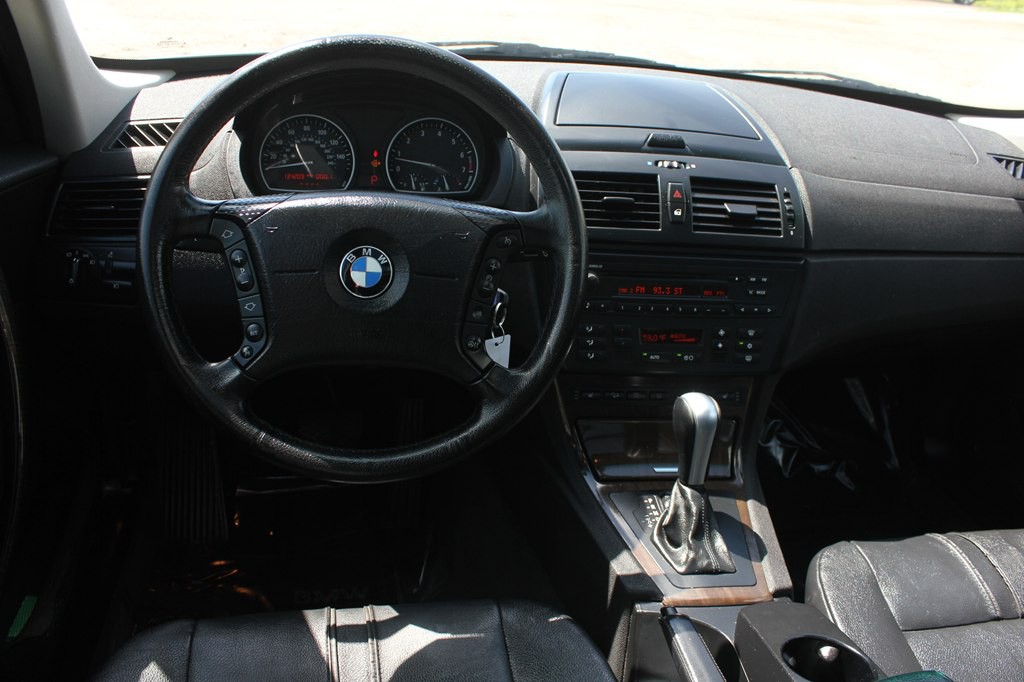 2006 BMW X3 Image 9