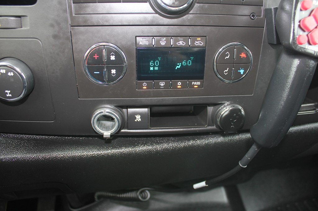 2010 Chevrolet Silverado 1500 Image 19
