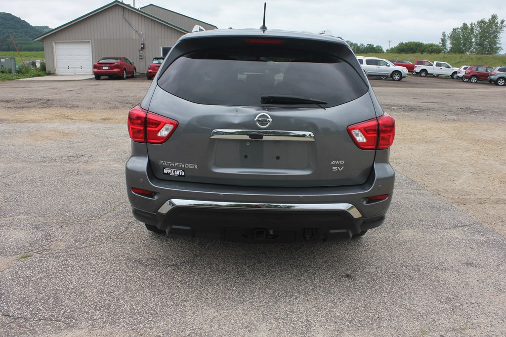 2018 Nissan Pathfinder Image 6