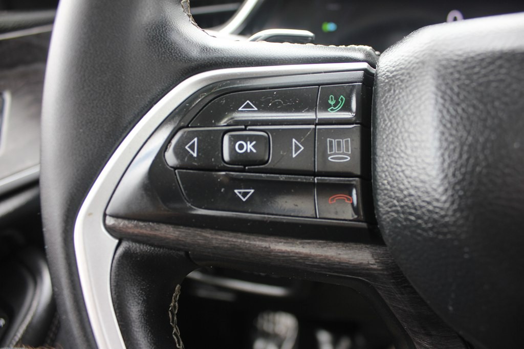 2022 Jeep Grand Cherokee Image 12