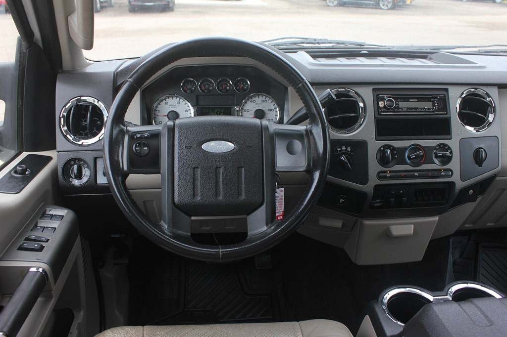 2008 Ford F-350 Image 9
